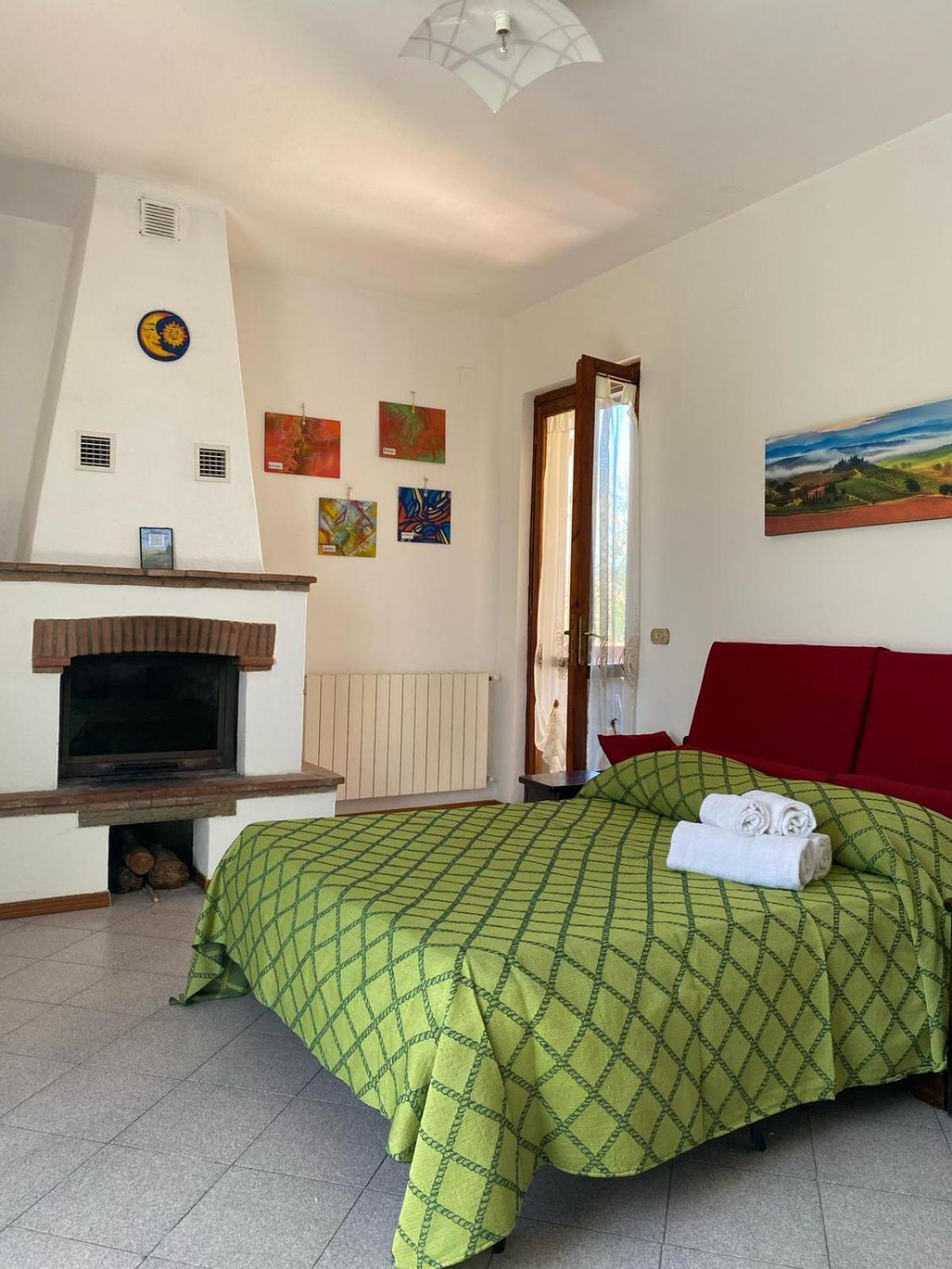 גאבוראנו Agribike Agriturismo Poggio Rossino מראה חיצוני תמונה